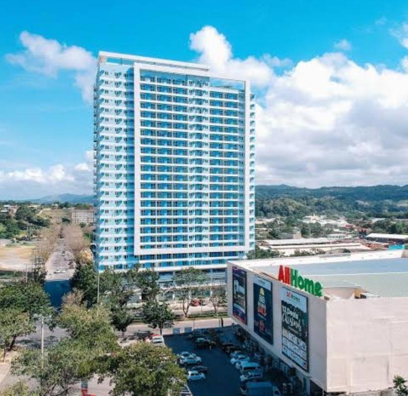 Lifestyle At The Loop Towers Condotel Cagayan de Oro Eksteriør billede